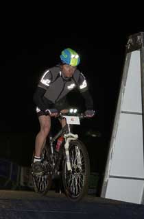 Solo Rider Josh Kench